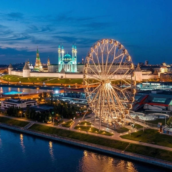 Ночная экскурсия по Казани — город в огнях. Превью 10
